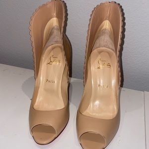 Beautiful Christian Louboutin Red Bottoms